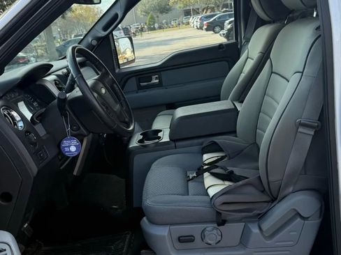 Used 2014 Ford F150 XLT w/ Equipment Group 302A Luxury image 9