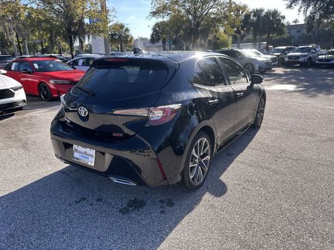 Used 2021 Toyota Corolla XSE FWD image 6