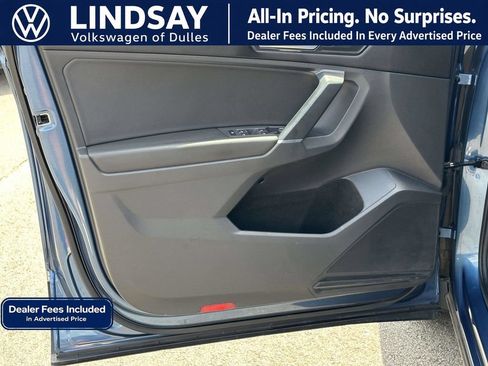 Used 2018 Volkswagen Tiguan SE FWD image 9