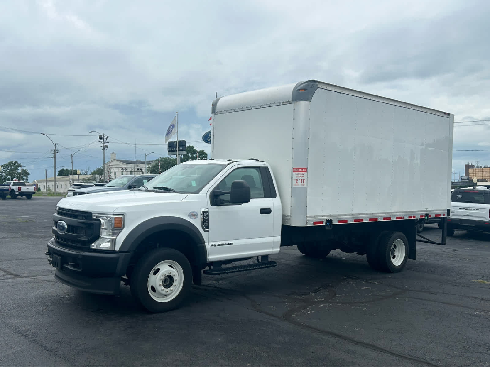 Used 2021 Ford F450 XL w/ Power Equipment Group AWD/4WD image 2