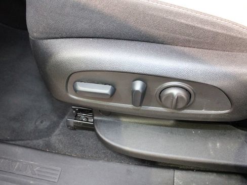 Used 2024 Chevrolet Equinox LS w/ LS Convenience Package AWD/4WD image 22