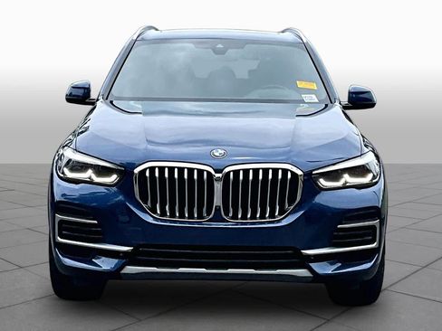 Used 2023 BMW X5 xDrive40i w/ Premium Package AWD/4WD image 4