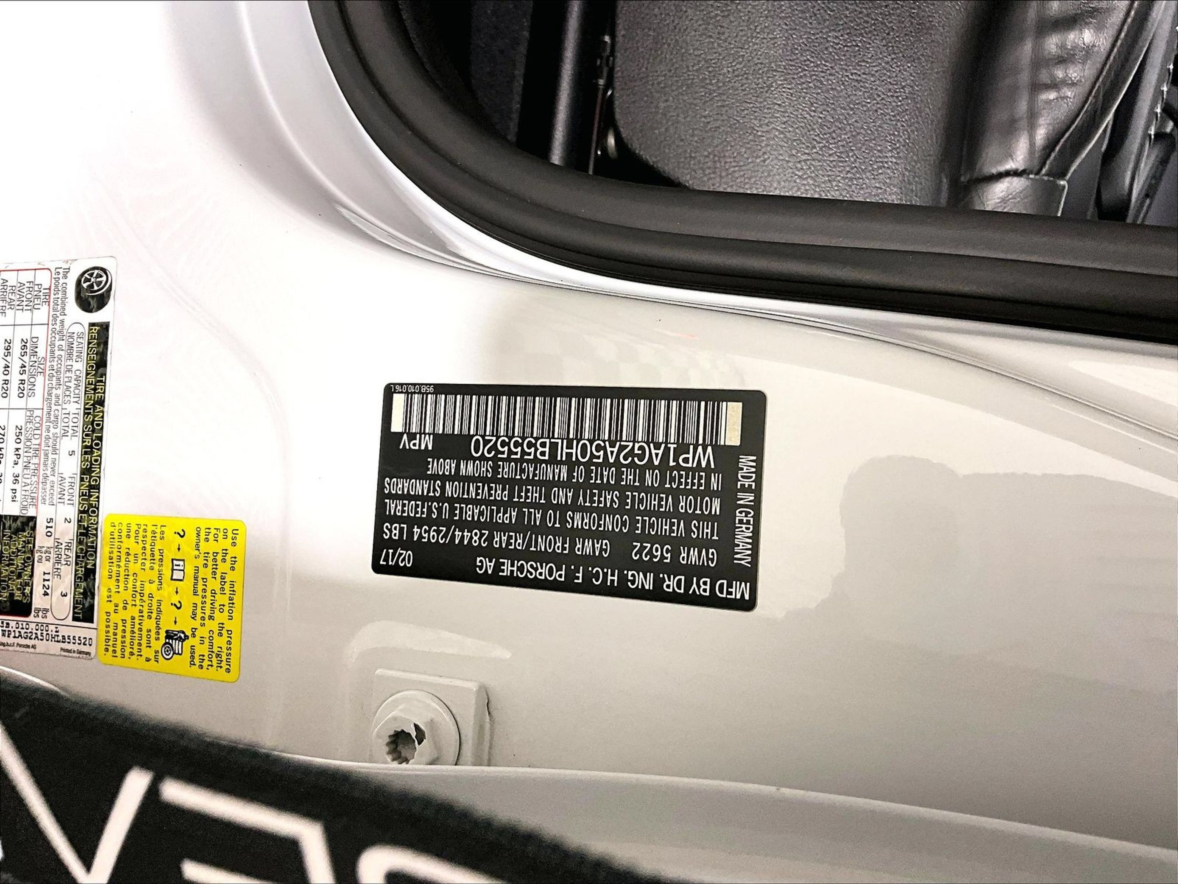 Used 2017 Porsche Macan GTS AWD/4WD image 27