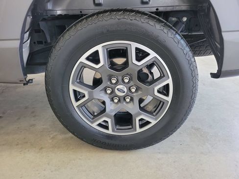 Used 2024 Ford F150 STX RWD image 9