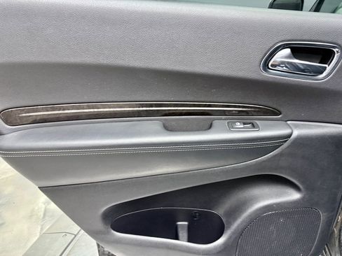 Used 2011 Dodge Durango Citadel w/ Trailer Tow Group IV image 17