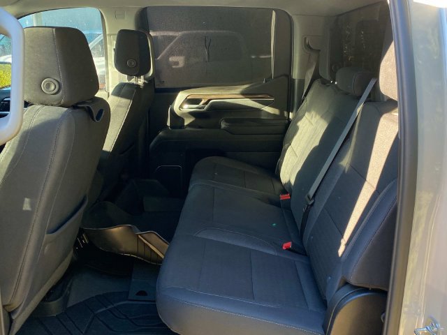 Used 2026 Chevrolet Silverado 1500 RST w/ RST Select Package AWD/4WD image 9