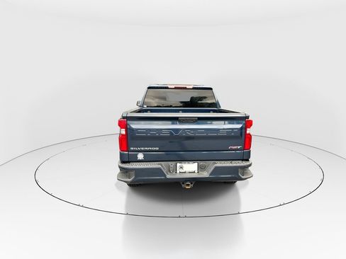 Used 2023 Chevrolet Silverado 1500 RST AWD/4WD image 7