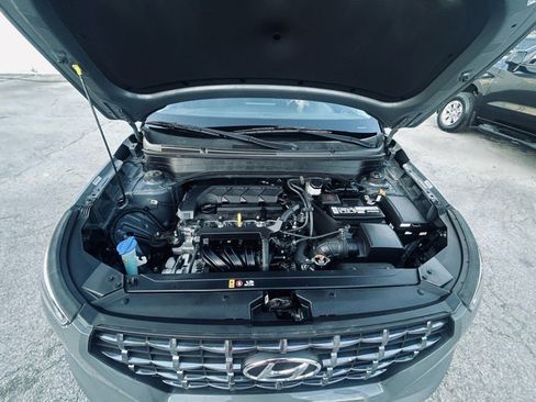 Used 2022 Hyundai Venue SEL w/ Cargo Package image 19