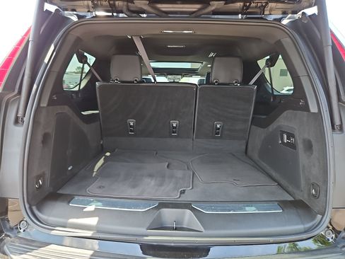 Certified 2023 Cadillac Escalade ESV Premium Luxury AWD/4WD image 32