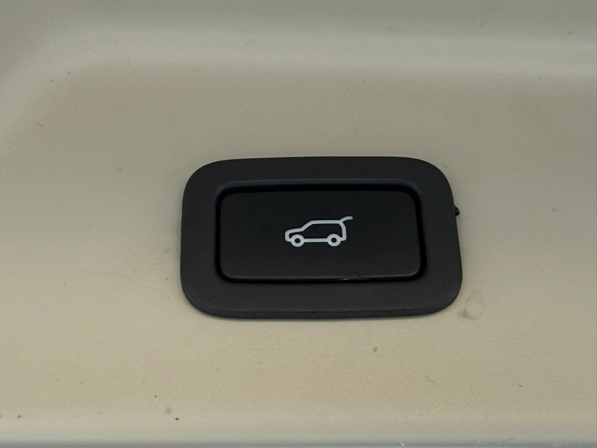 Used 2017 Land Rover Range Rover Supercharged AWD/4WD image 42