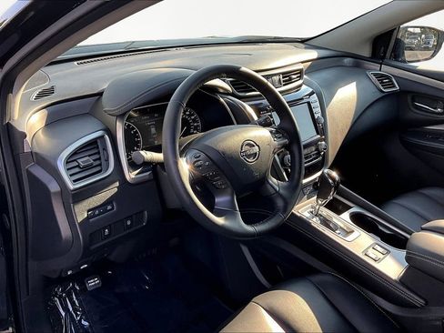 Used 2024 Nissan Murano SV image 12