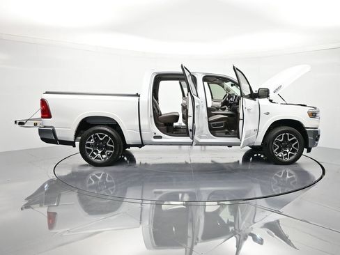 New 2026 RAM 1500 Laramie AWD/4WD image 48