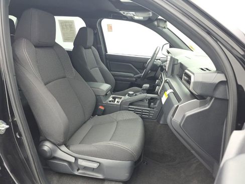 Used 2025 Toyota 4Runner SR5 image 43