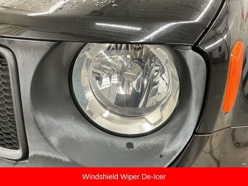 Used 2016 Jeep Renegade Trailhawk image 17