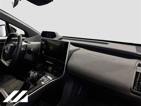 Used 2024 Subaru Solterra Premium image 30