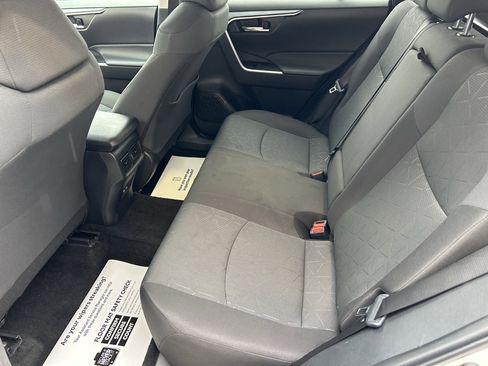 Certified 2024 Toyota RAV4 XLE image 21