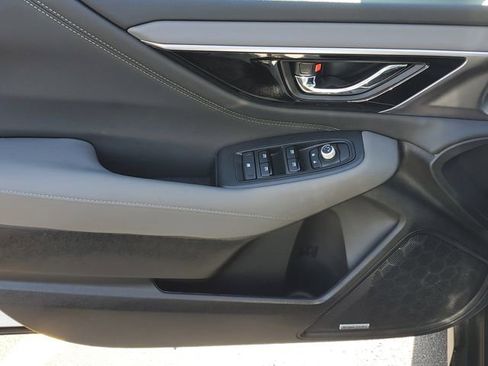 Certified 2025 Subaru Outback Onyx Edition image 16