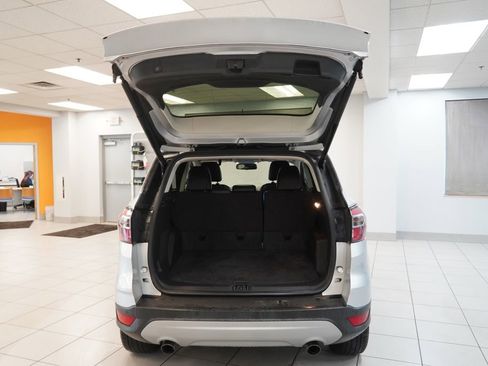 Used 2017 Ford Escape Titanium AWD/4WD image 9