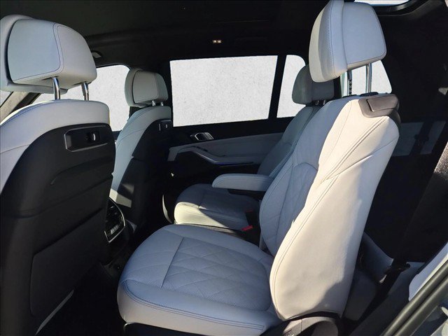 Certified 2026 BMW X7 xDrive40i AWD/4WD image 23