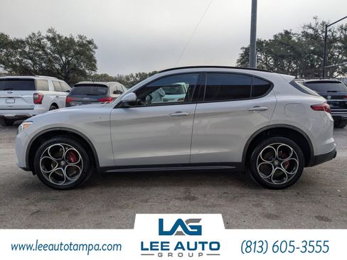 Used 2022 Alfa Romeo Stelvio Ti image 6