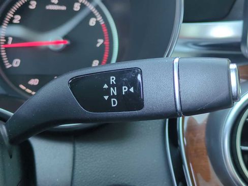 Used 2015 Mercedes-Benz C 300 4MATIC Sedan image 33