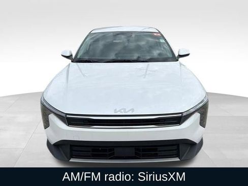 Used 2025 Kia K4 EX image 3