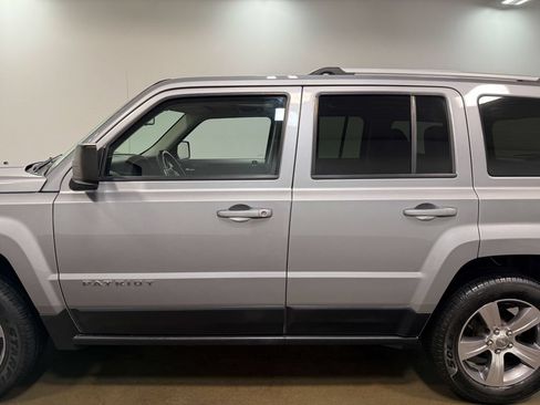 Used 2017 Jeep Patriot High Altitude AWD/4WD image 37