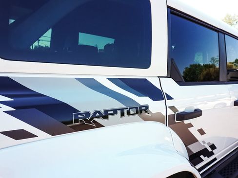 Used 2026 Ford Bronco Raptor w/ Interior Carbon Fiber Pack AWD/4WD image 64