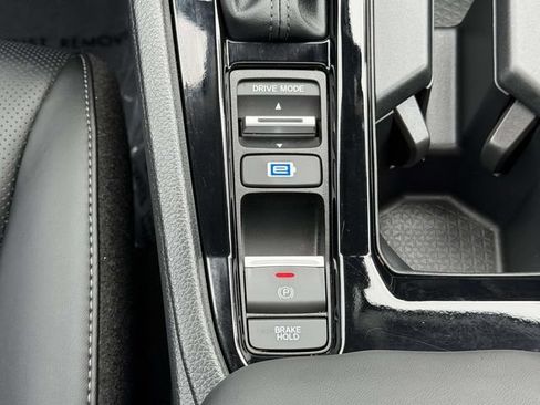 Used 2025 Honda Accord EX-L image 16