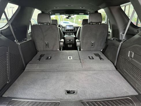 Used 2021 GMC Yukon SLT AWD/4WD image 42