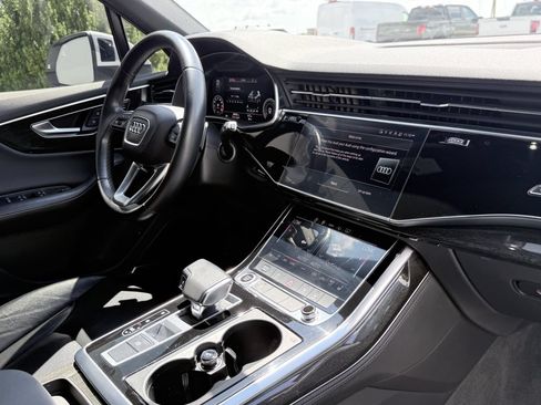 Used 2021 Audi Q7 3.0T Premium Plus w/ Executive Package AWD/4WD image 11