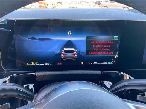 Used 2025 Mercedes-Benz GLA 250 image 25