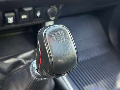 Used 2021 Toyota Tacoma TRD Pro AWD/4WD image 31