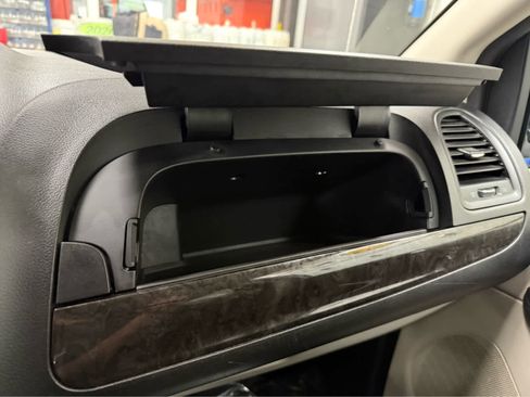 Used 2016 Dodge Grand Caravan SE w/ Quick Order Package 29E SE image 17