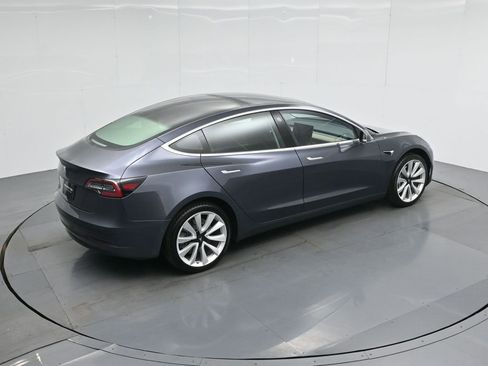 Used 2019 Tesla Model 3 Standard Range Plus image 37