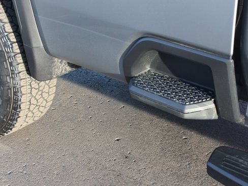 New 2026 GMC Sierra 2500 SLT image 17