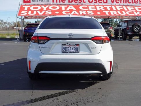 Certified 2022 Toyota Corolla XLE image 10