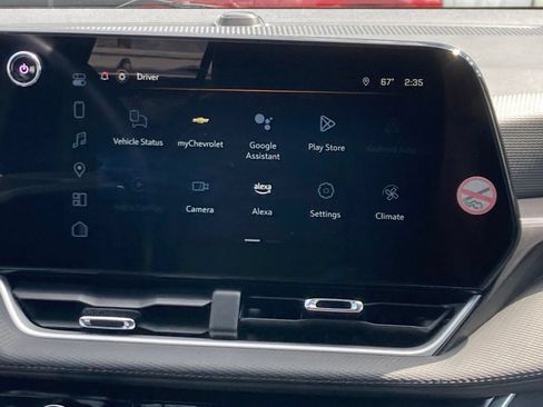 New 2025 Chevrolet Equinox LT w/ Convenience Package II AWD/4WD image 13