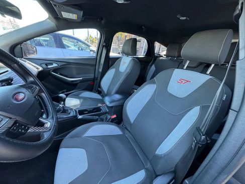Used 2016 Ford Focus ST image 11