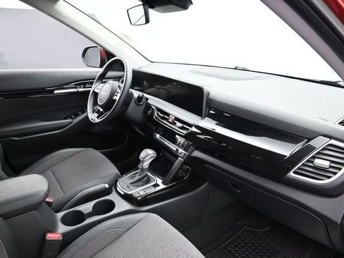 Used 2026 Kia Seltos S FWD image 30