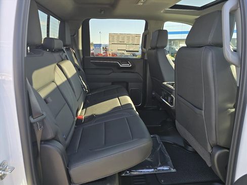 New 2026 GMC Sierra 2500 SLT w/ SLT Convenience Package image 12