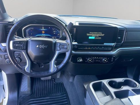 Certified 2022 Chevrolet Silverado 1500 RST w/ Z71 Off-Road Package image 15