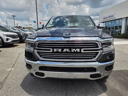 Used 2022 RAM 1500 Laramie AWD/4WD image 2