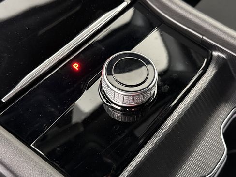 New 2025 Jeep Grand Cherokee L Laredo image 26