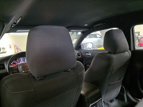 Used 2023 Dodge Charger SXT image 15