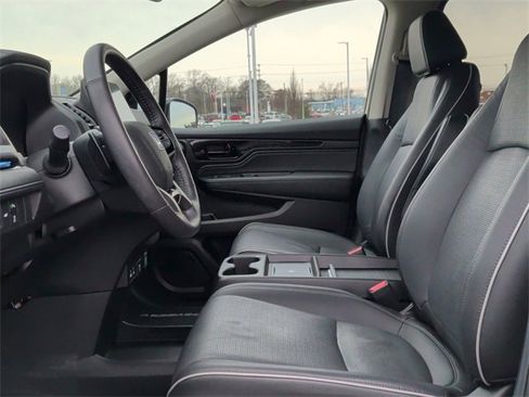 Used 2025 Honda Odyssey Elite image 13