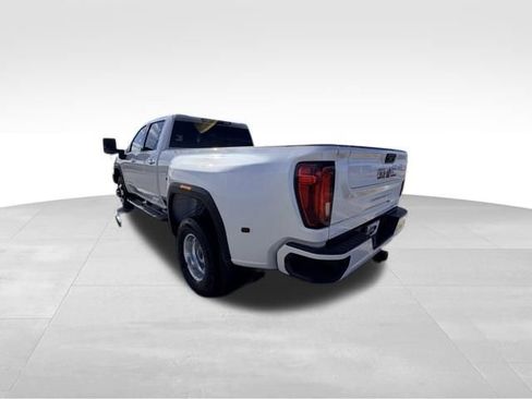 Used 2022 GMC Sierra 3500 Denali image 4