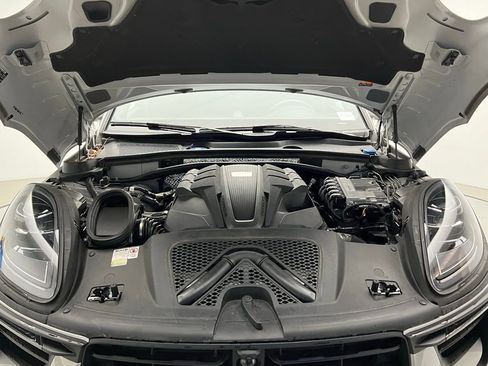 Used 2023 Porsche Macan S image 26