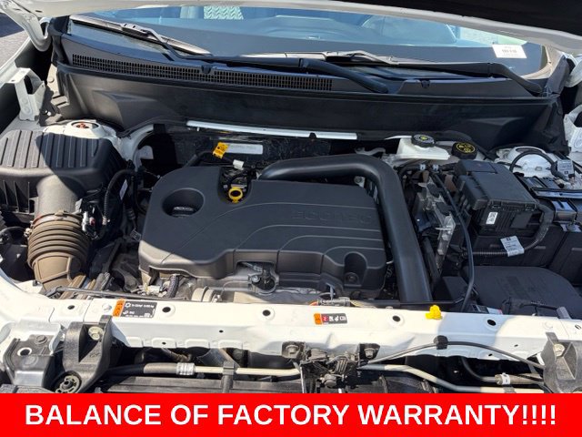 Used 2024 Chevrolet Equinox LT FWD image 11