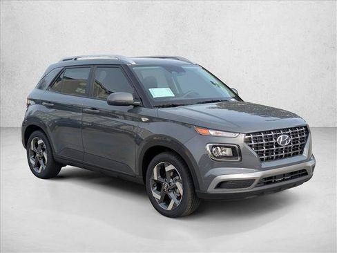 New 2026 Hyundai Venue SEL image 7